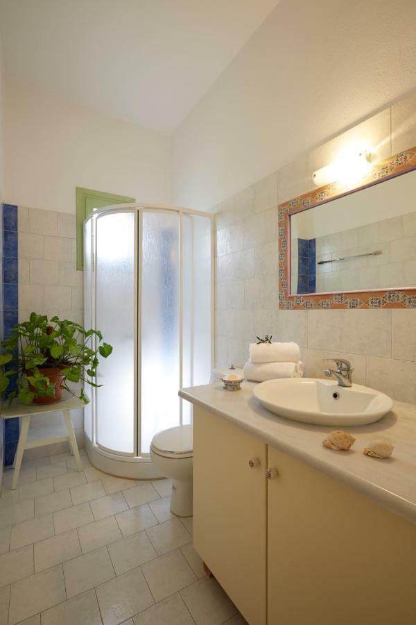Flower And Crafts - The Eco Nature House Monolithos  Exterior photo